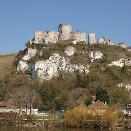 Gite L'Eau Vive Noyers  Екстер'єр фото