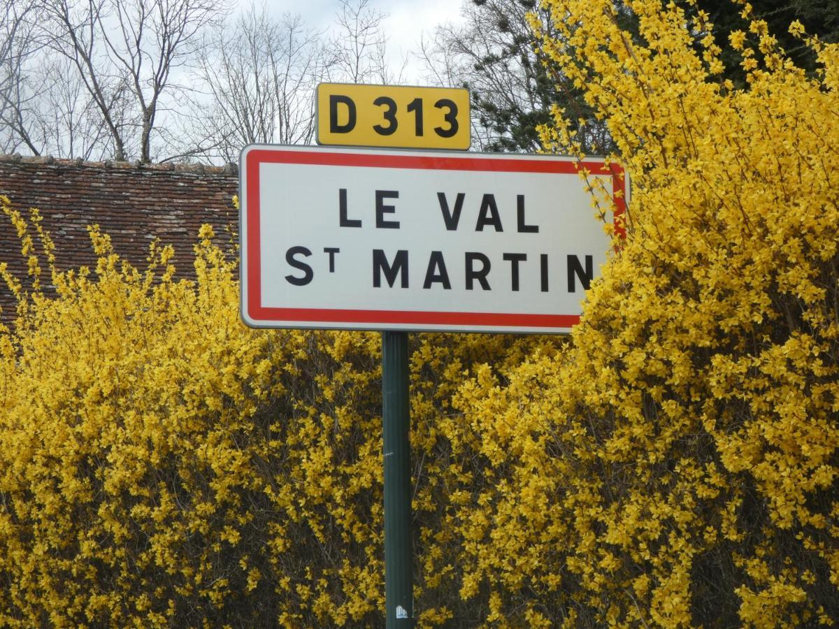 Gite L'Eau Vive Noyers  Екстер'єр фото